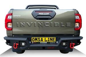Sandkat4X4 Pare-chocs arrière en acier OMSA - Toyota Hilux 2015-2020 Dakar V2 avec LED (compatible avec ou sans capteurs)