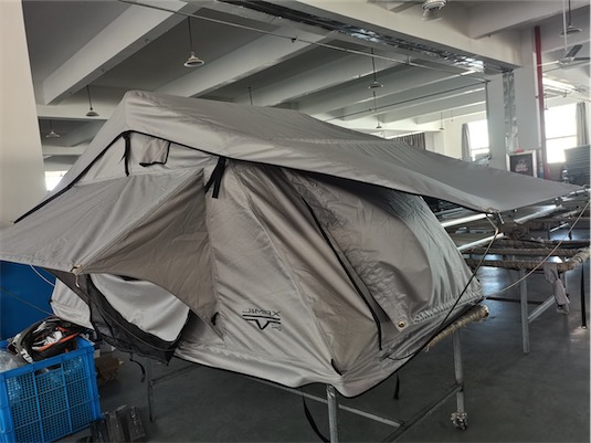 Sandkat4X4 | J&Max by Sandkat4x4 - EASY - Tente de toit portefeuille grise - 2 personnes